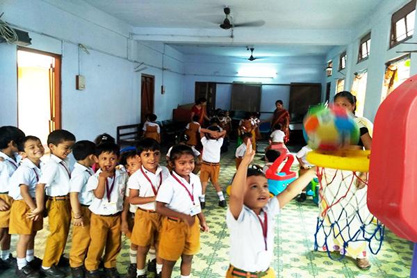 Maharishi Kids Home - Classes